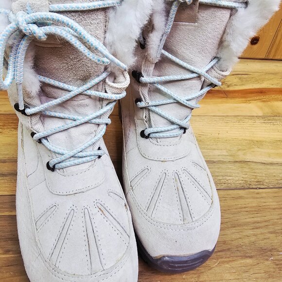 Columbia Winter White Fleece Winter Boots - Picture 4 of 8